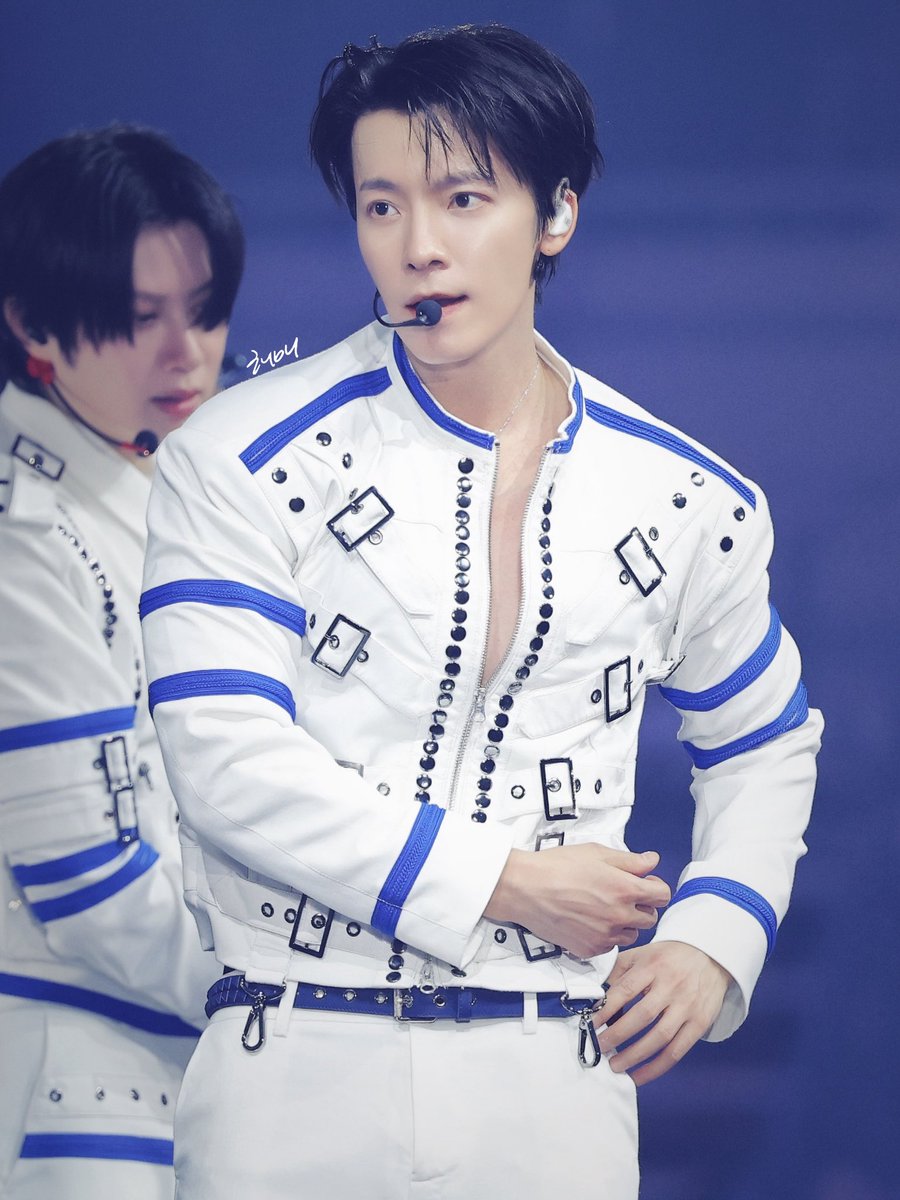 ☀️ྀི해매🐯ྀི tweet media