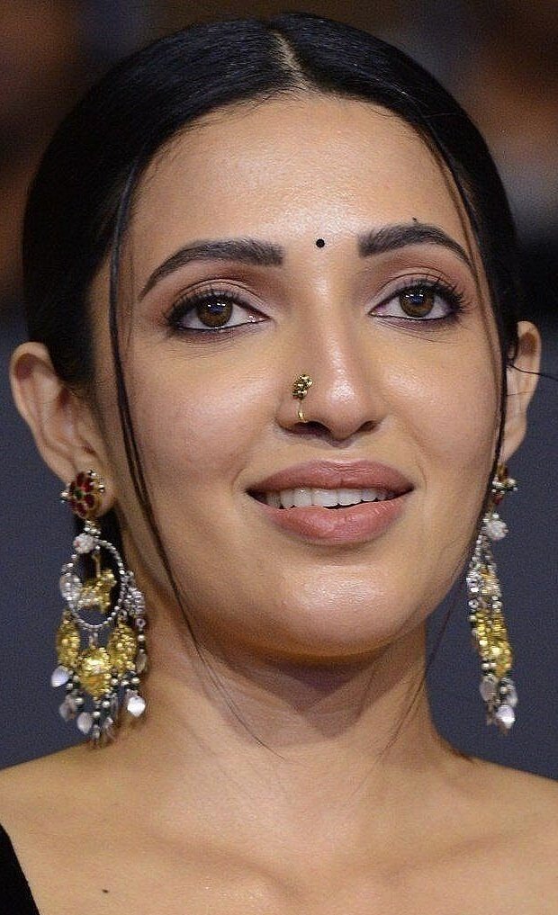 Facecard tweet media