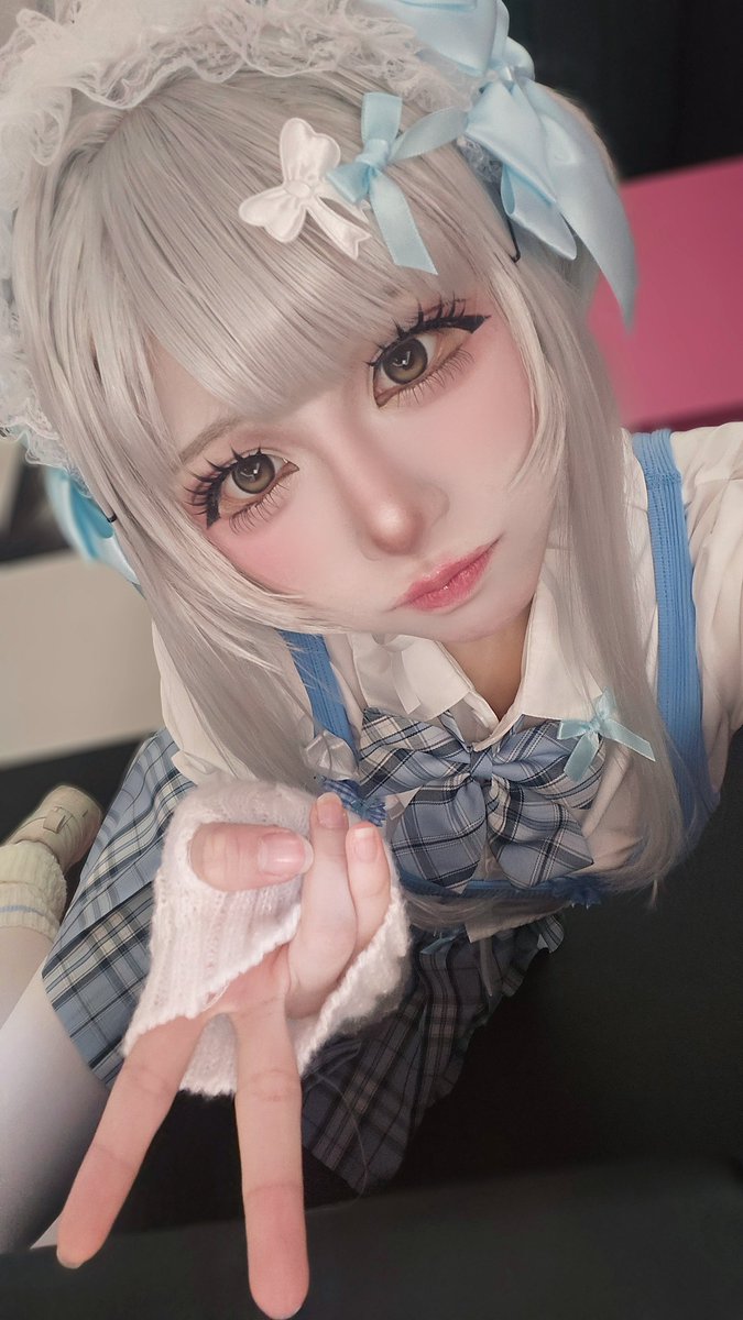 보미 BOMi tweet media