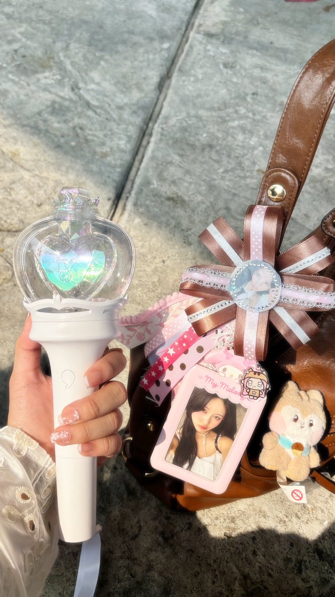 ri !!☆ tweet media