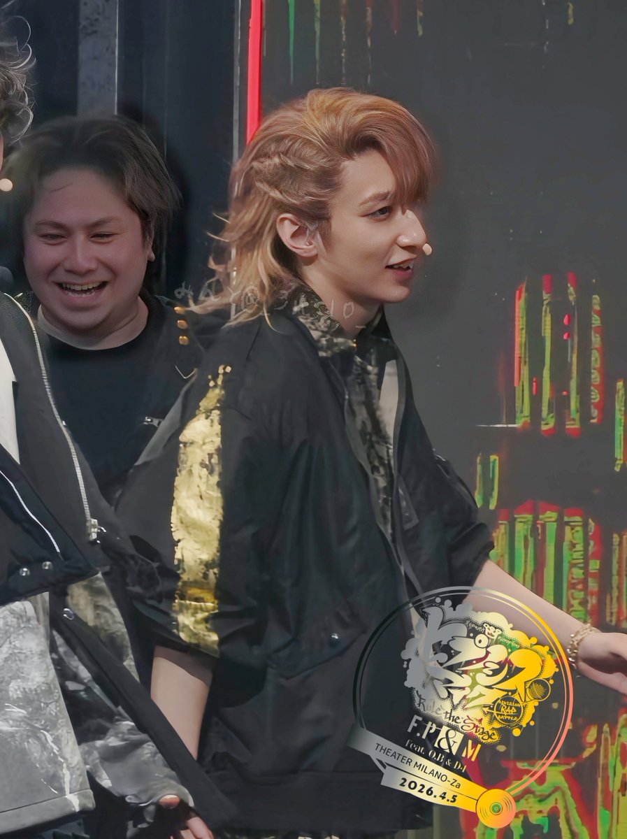 _3n_10_'s tweet photo. わかめ院さんみて笑っちゃってる有馬くん可愛すぎる美人さん。
時空院さんが有馬くんのこと笑わせたい気持ちがわかりますぅ

2026/04/05
会員限定公演 　撮影可能
#ヒプステ 🎤
D4🔫有馬
福澤侑(@fukuzawayuu ) https://t.co/WkHXvGzgmI