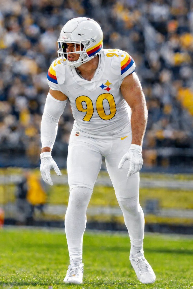 ⚜️ ØPTIMUS GALACTUS 💫 tweet media