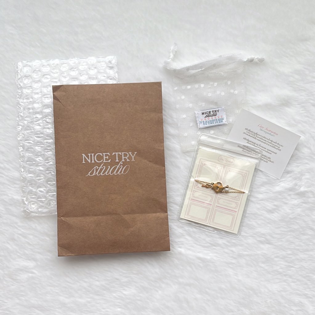 usedbypatt's tweet photo. 𖦹 ส่งต่อ เครื่องประดับ * 🪽🩰

nice try studio - the unlocks bracelet gold

🪷 450.- ( from 590 )
- อุปกรณ์ครบ , เคยใส่ครั้งเดียวใหม่มากคับ
#ส่งต่อ #ส่งต่อเครื่องประดับ #nicetrystudio #ส่งต่อnicetrystudio https://t.co/nn1FNLl0uy