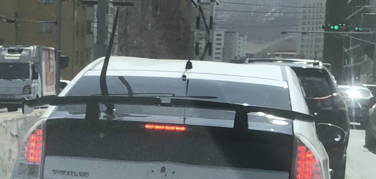 Админ нь байна tweet media