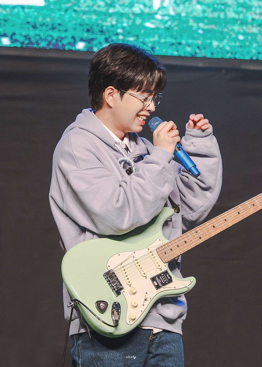 심바루 tweet media