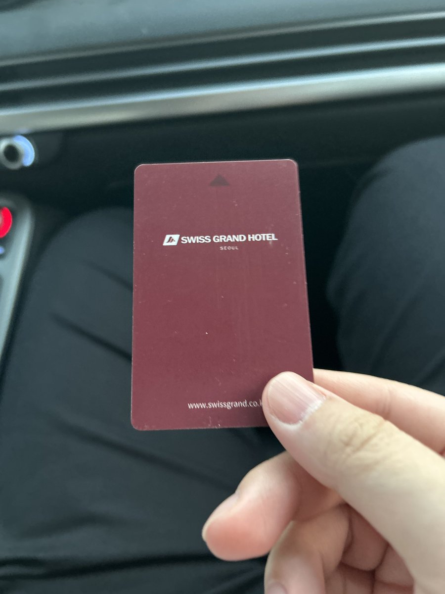 레이잔트 tweet media