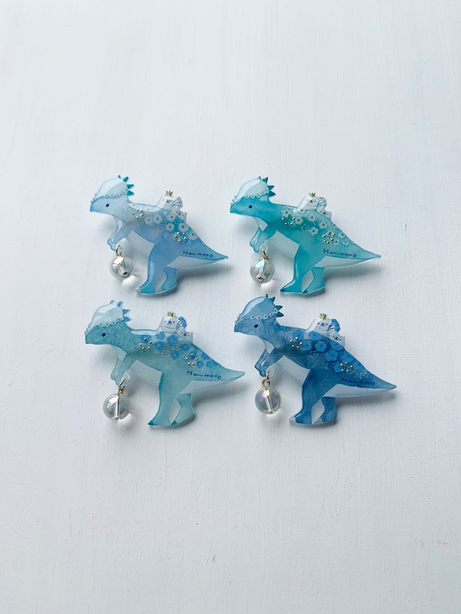 1124skyHal's tweet photo. ブローチになったパキケファロ🦕 https://t.co/JWUCY6Qmzx