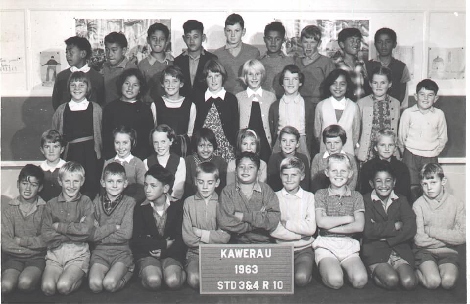 Pete's lenz tweet media