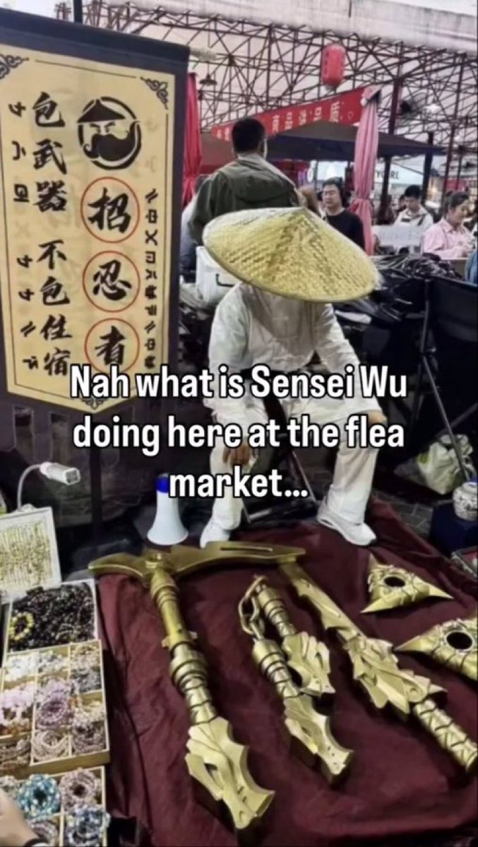 Unhinged tweet media