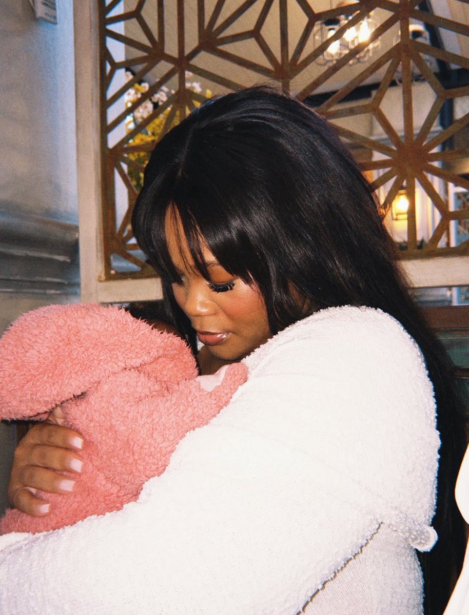 thuli tia tweet media