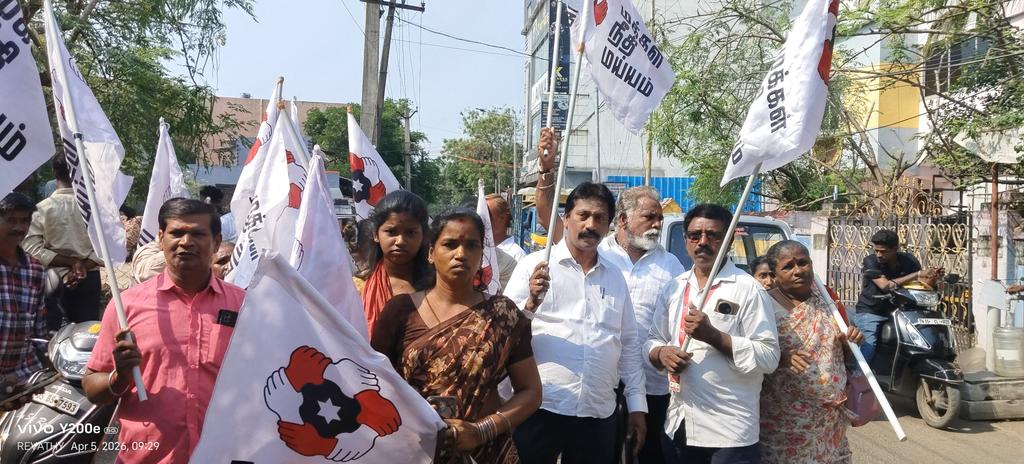MNMPeramburOffl's tweet photo. மக்கள் நீதி மய்யம் தலைவரும் மாநிலங்களவை உறுப்பினருமான திரு கமல்ஹாசன் அவர்களின் வழிகாட்டுதல்படி மதச்சார்பற்ற முற்போக்கு கூட்டணி, பெரம்பூர் தொகுதி திமுக வேட்பாளர் திரு.R.D. சேகர் அவர்களை ஆதரித்து சென்னை மண்டலம் 4 வார்டு 34 இல் நமது பெரம்பூர் மாவட்ட செயலாளர் திரு V உதயகுமார் அவர்கள் தலைமையில் பிரச்சாரத்தில் நிர்வாகிகள் கலந்து கொண்டனர்.
@ikamalhaasan @maiamofficial @MaiamOfficialIT @lakshman1425 @MNMChennaiZone @nancy_prisilda @imayilvagan 
#TNElections2026 #GCCWard34 #MNMPerambur
