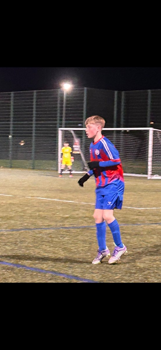 SirDave00's tweet photo. Happy 13th Birthday to a top lad! https://t.co/unIieHFQe6