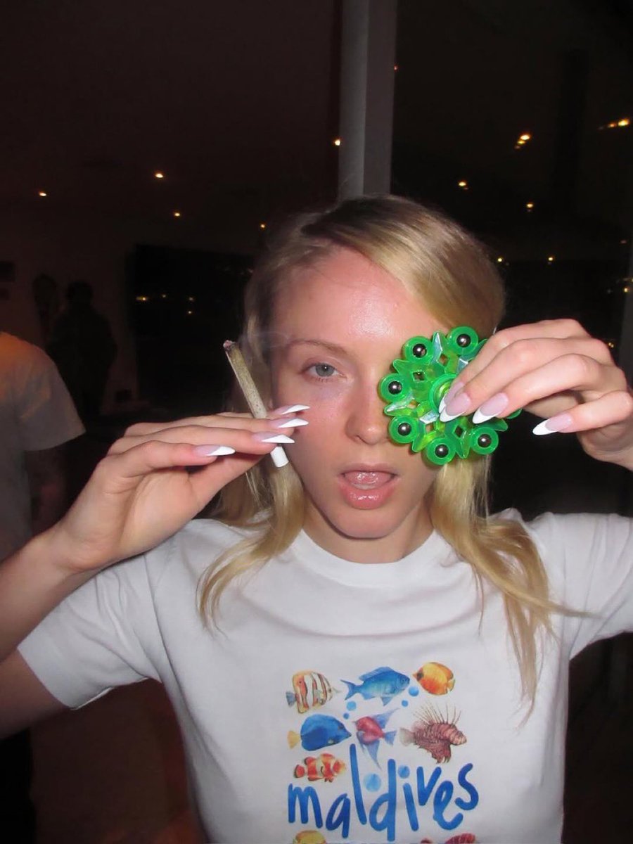 𖦹 ˖࣪ isaac tweet media