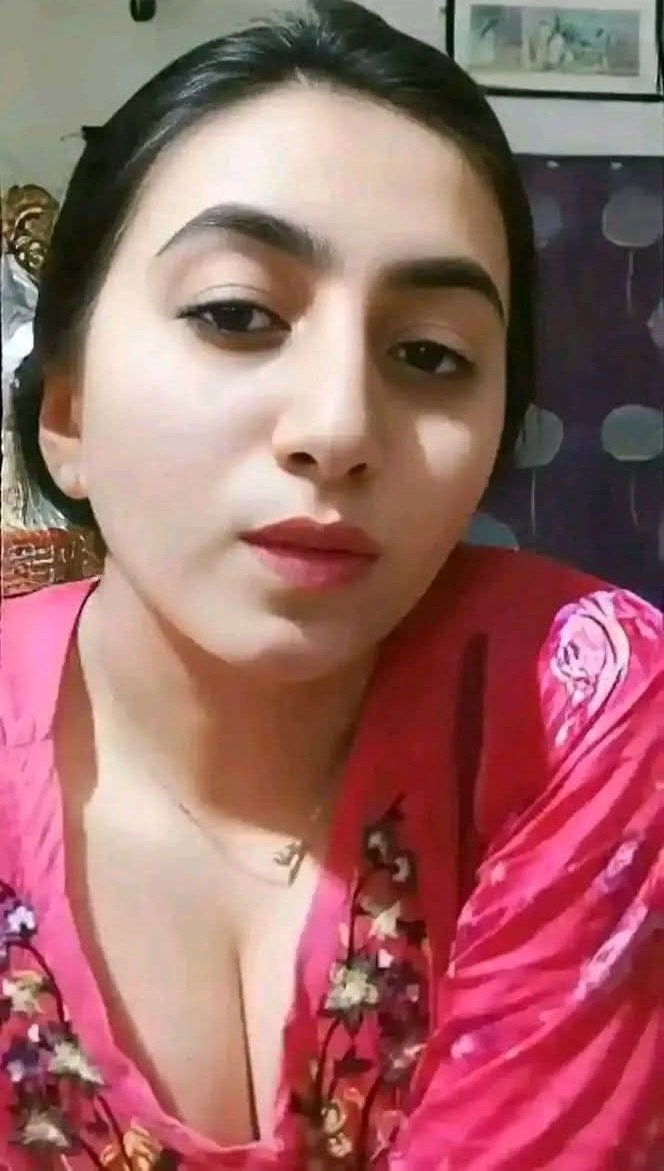 Mehmona Abbasi tweet media