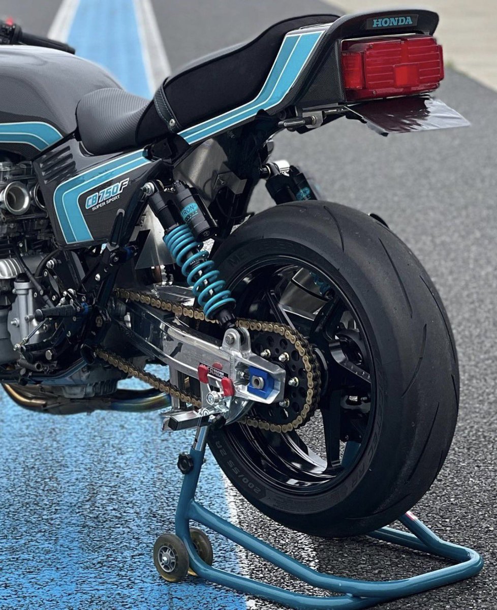 Life & Engines tweet media