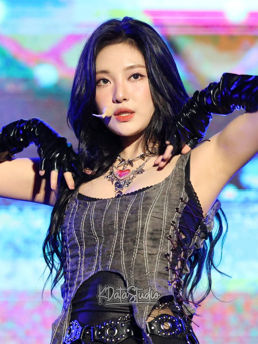 KDataStudio tweet media