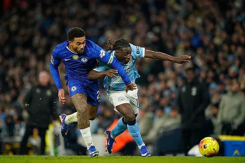 Beating Port Vale 7-0 was a nice confidence boost, but next Sunday at the Etihad is the real test of this Rosenior side. If Chelsea want to be seen as elite again, they have to stop approaching games like tactical underdogs against the champions. 👇

That 10-day break Rosenior