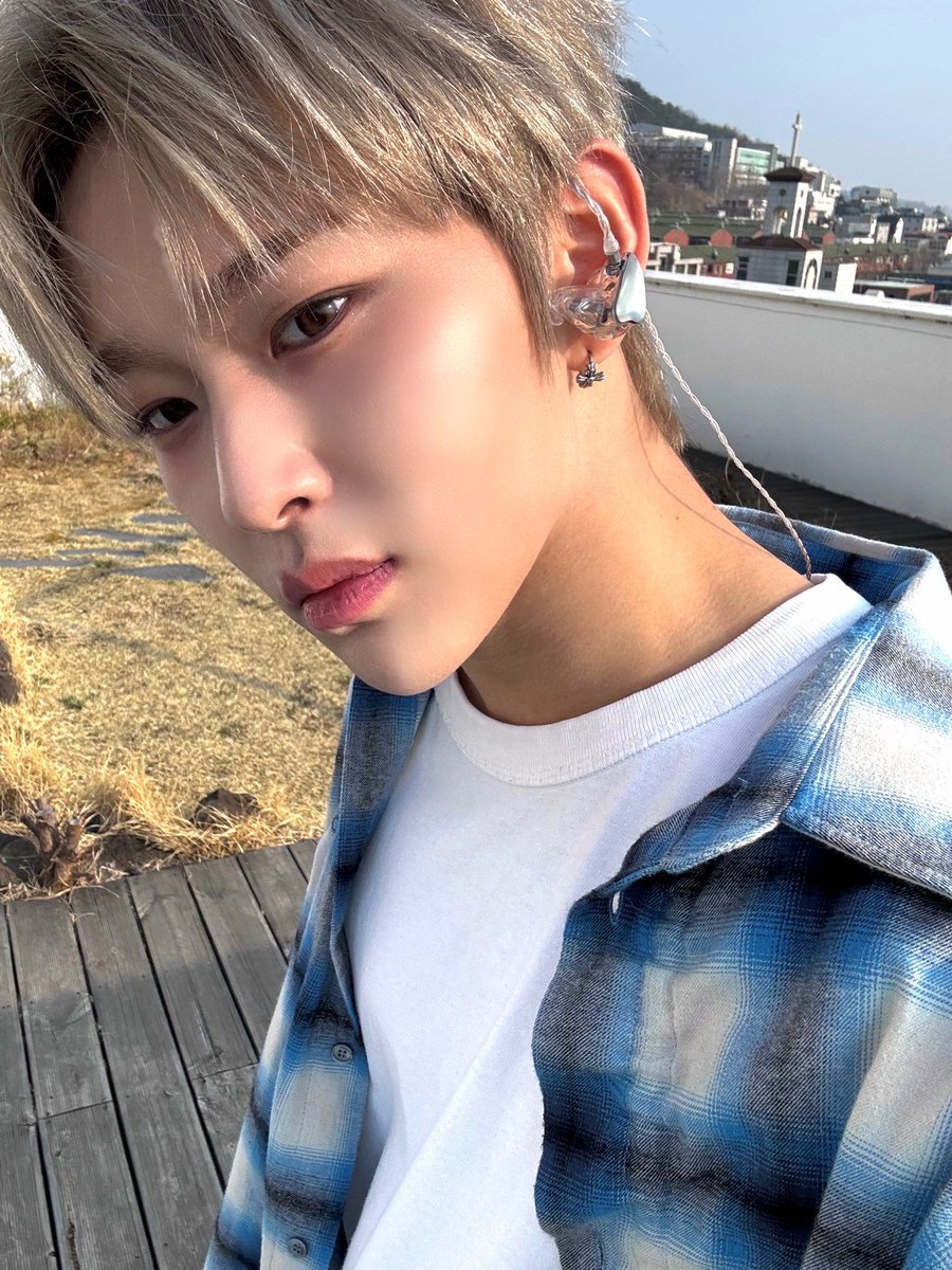 WHIB(휘브) tweet media