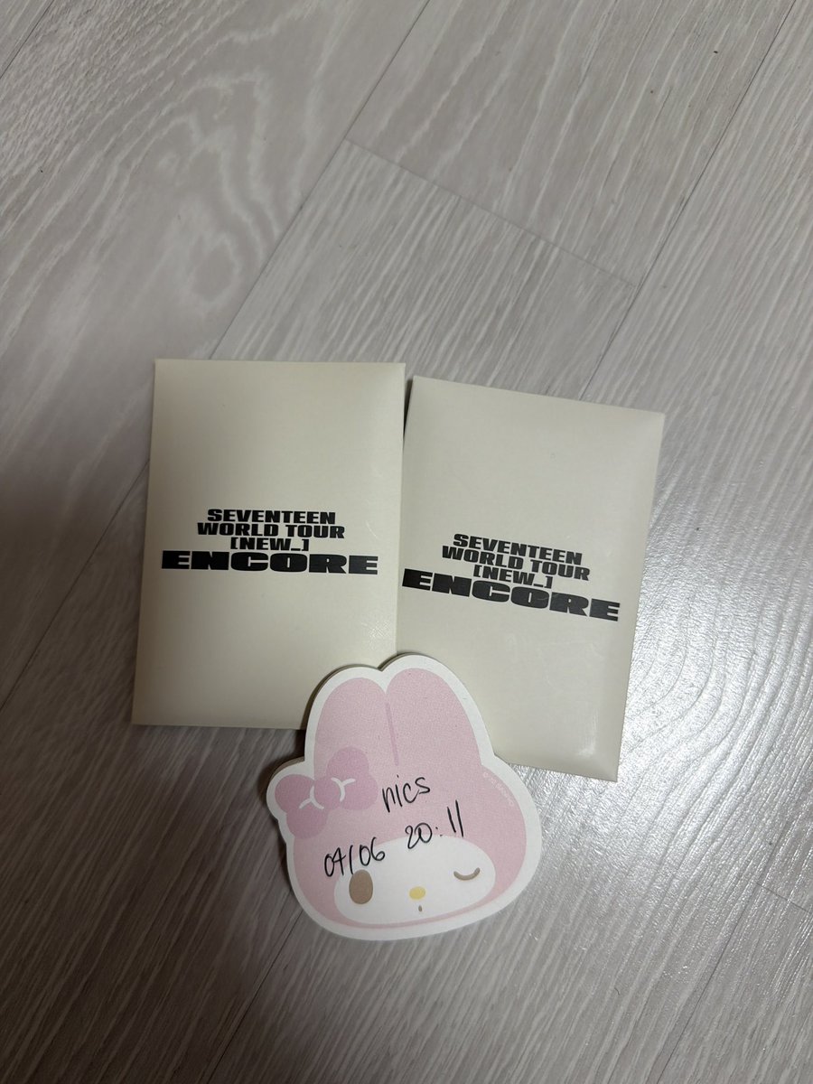 nics ⋆｡˚ tweet media