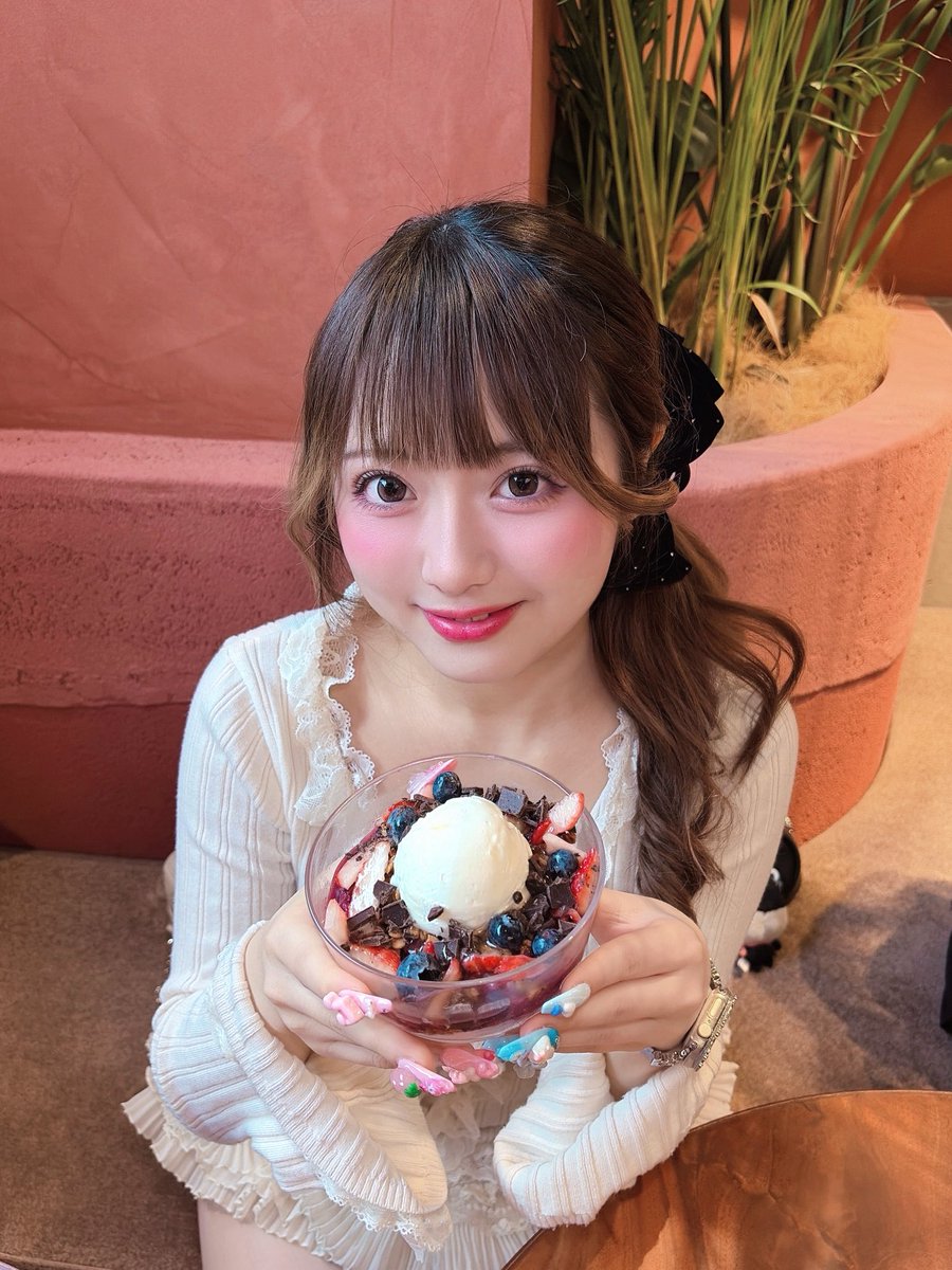 すみか tweet media