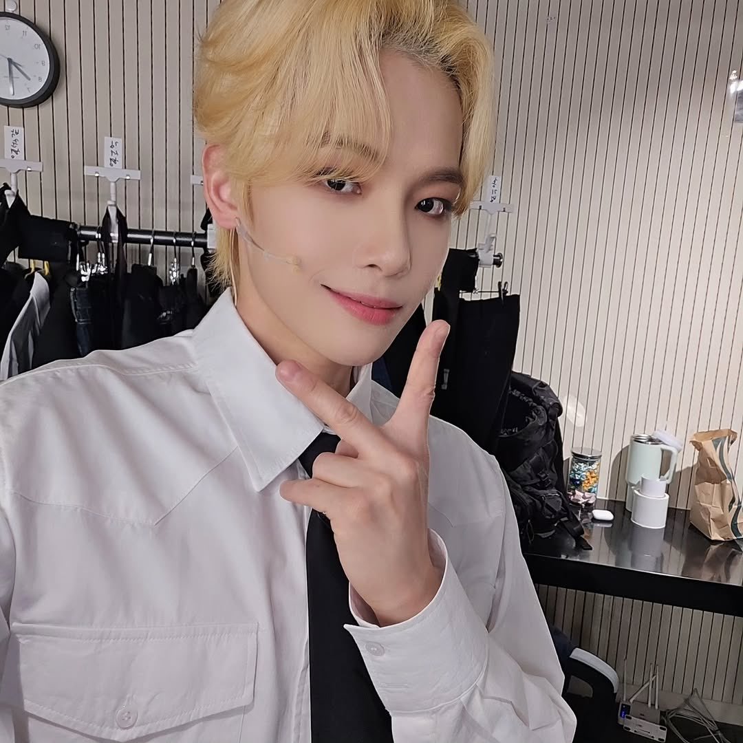 희나리 tweet media