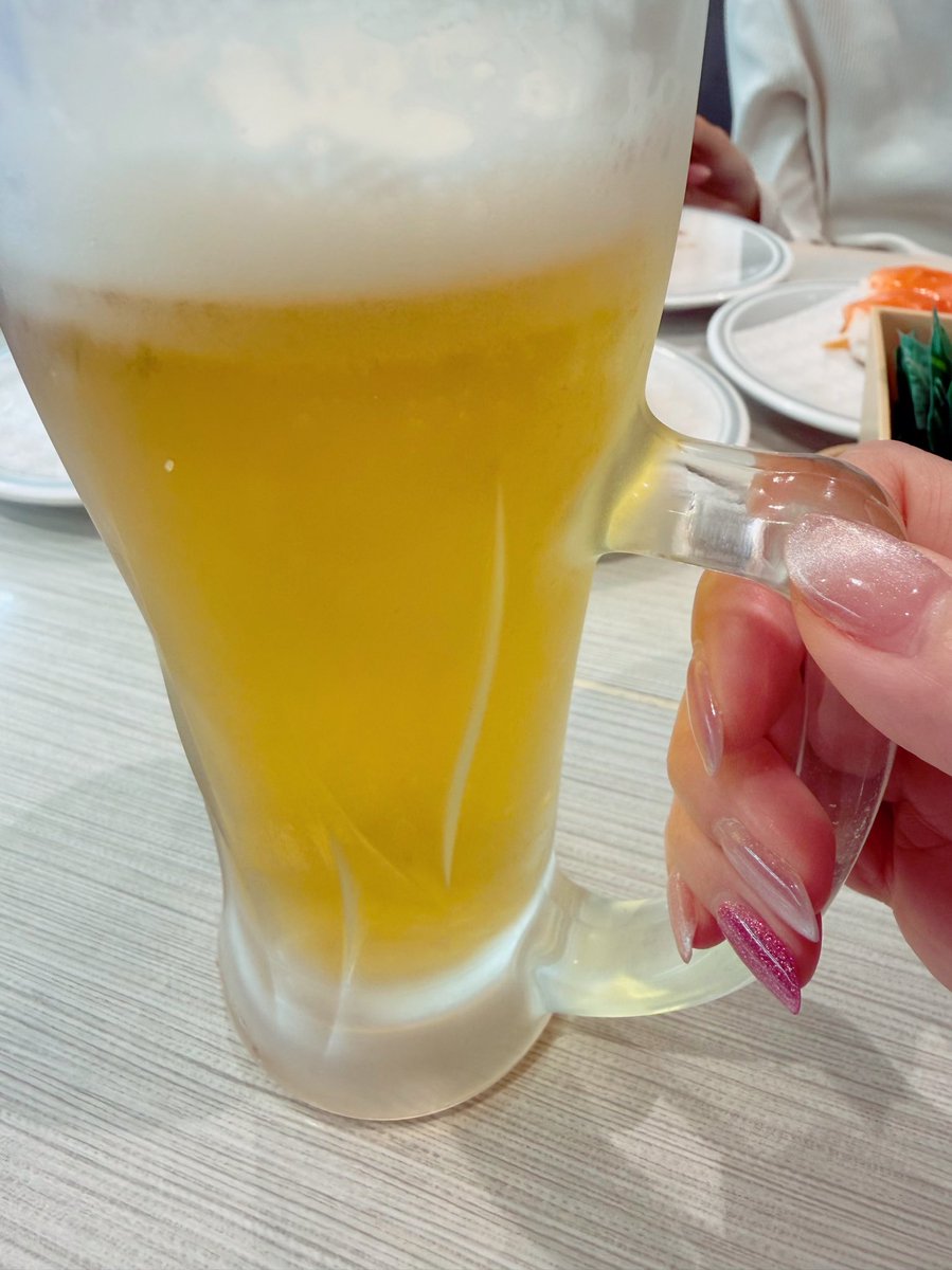 ひな tweet media