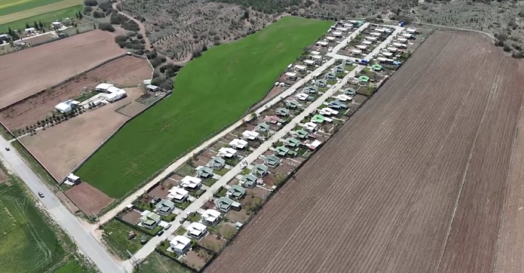 Arzu Güngör tweet media