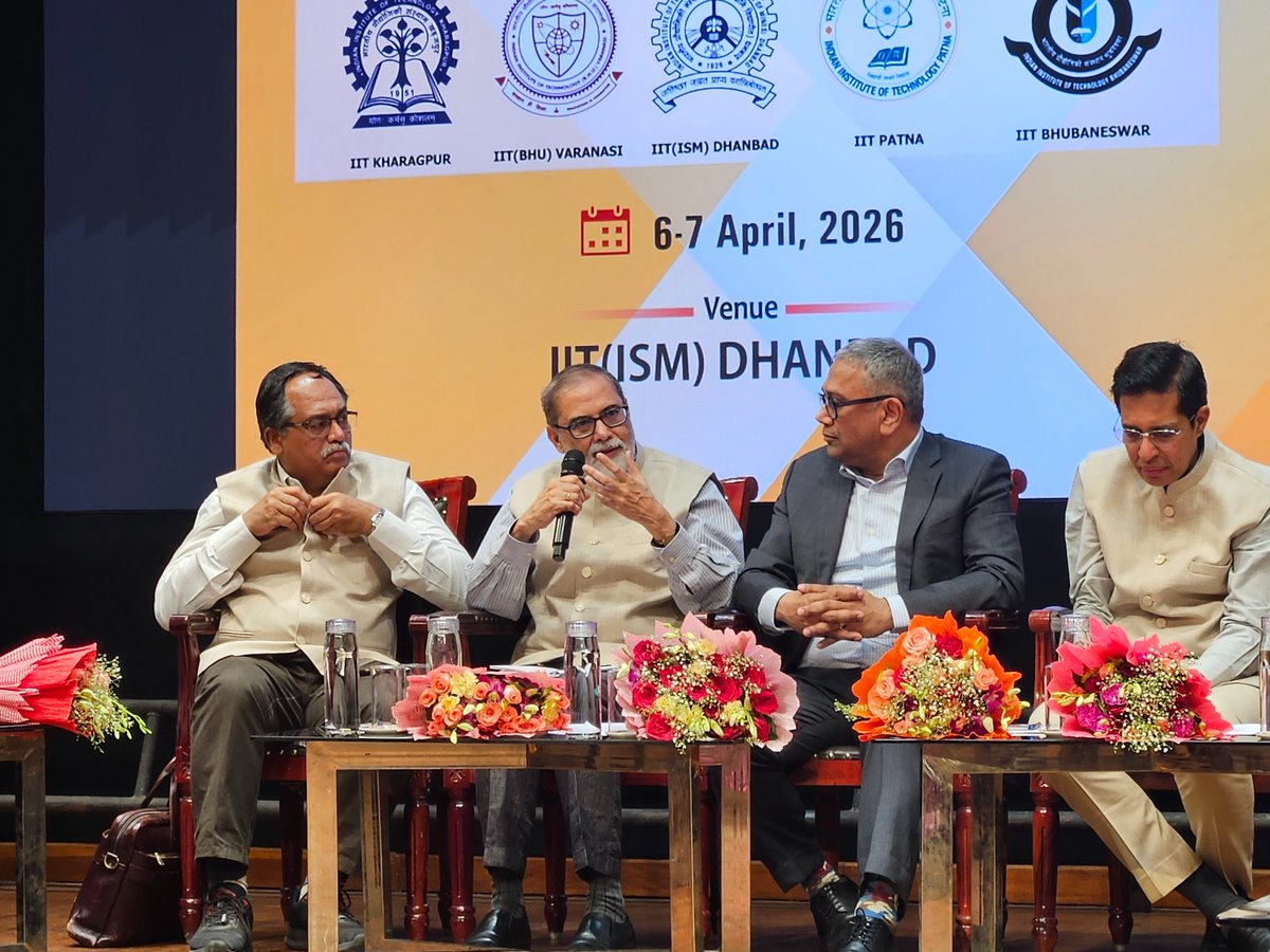 IIT(ISM) tweet media