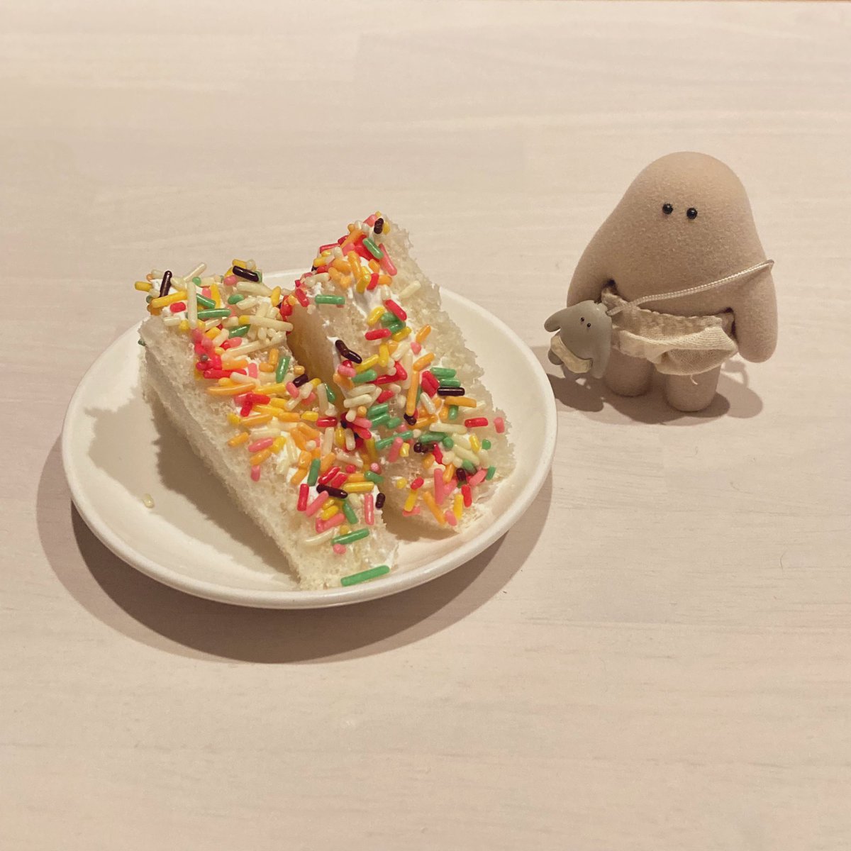 arupi🪐 tweet media