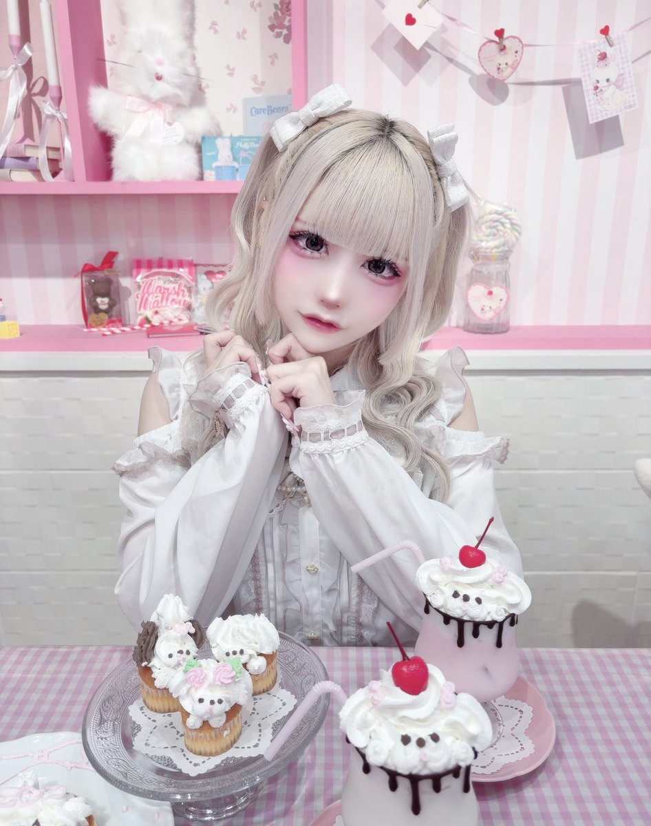 いう 4/25生誕 tweet media