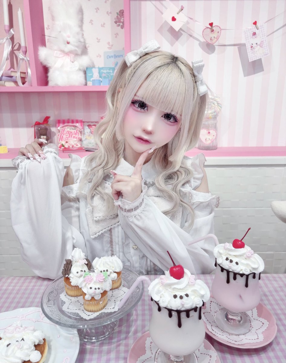 いう 4/25生誕 tweet media