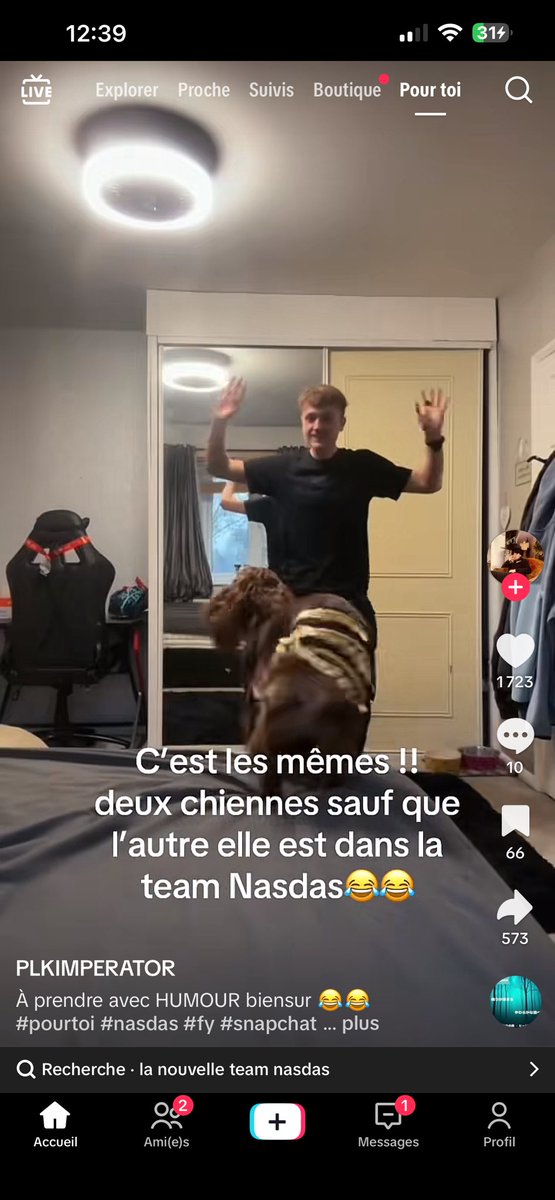 detp_____'s tweet photo. la réf de fou 😂😂 #cocacherryteamnasdas https://t.co/uA5FWCCgdn