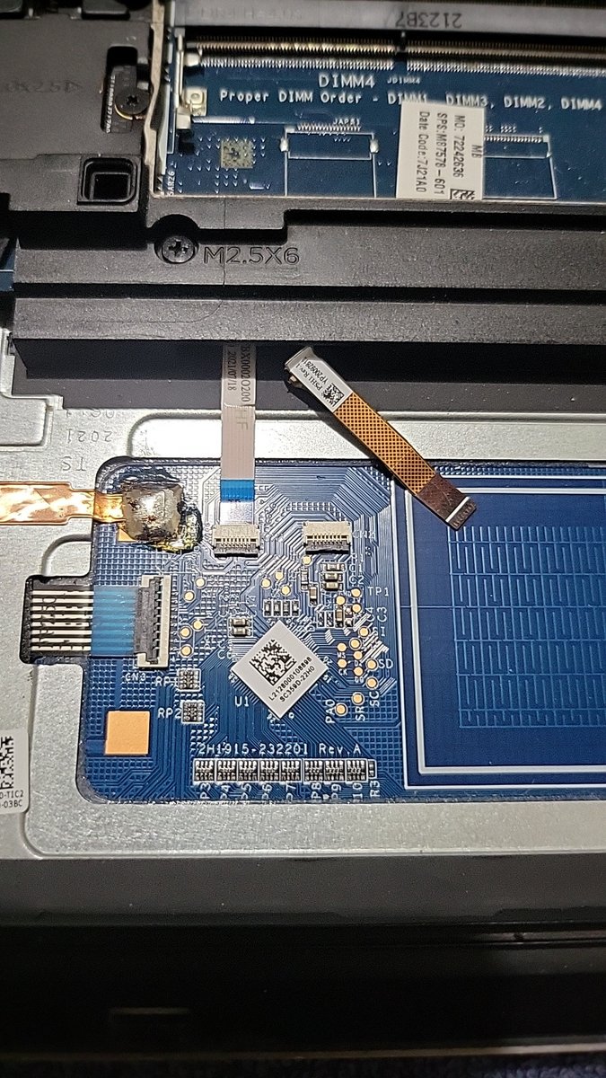 Mídékaí tweet media