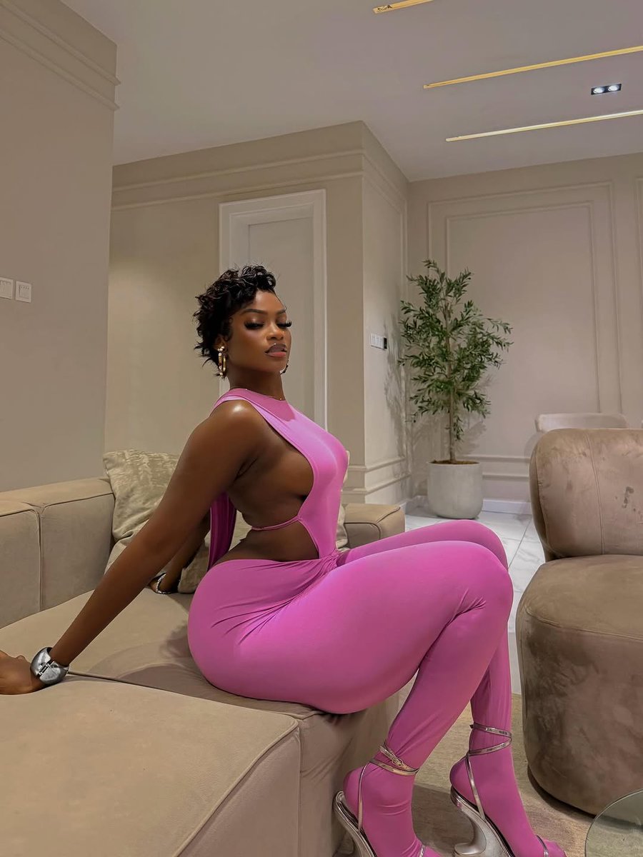 Big Neena tweet media