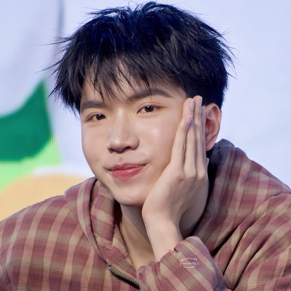 iu c date ໒ྀིft.รักหมวย tweet media