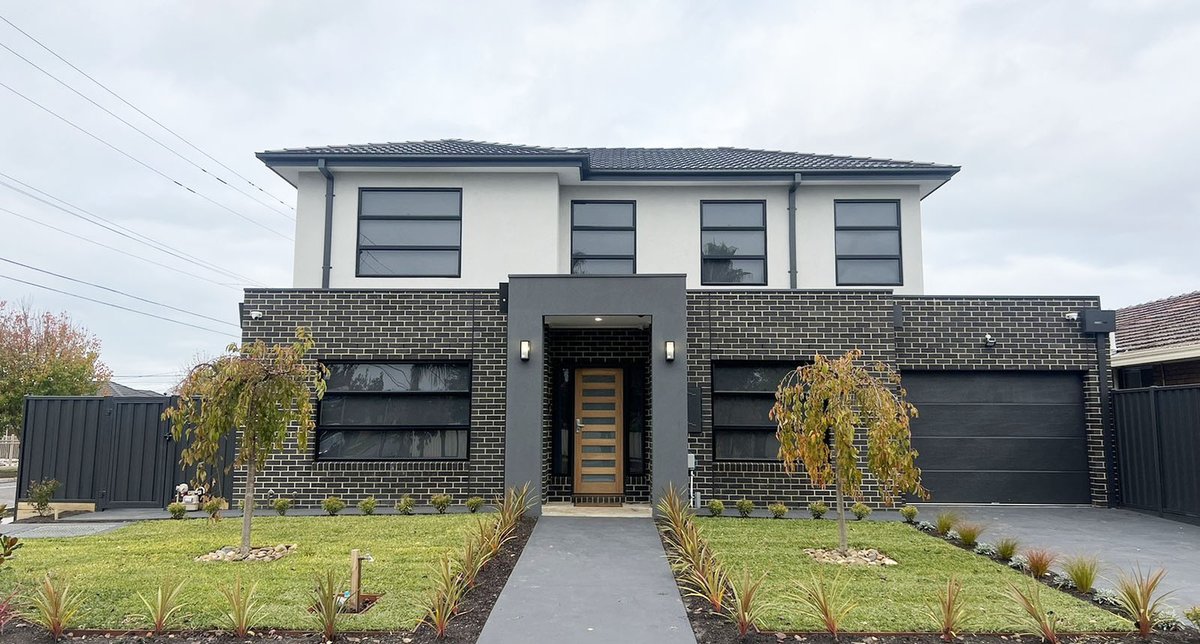 BarryPlantThom's tweet image. If you're3 in the market for a #topquality #homeforlease, don't miss the opportunity to inspect this 4-bedroom, 2-bathroom gem in #Lalor. You'll find all the details here: 
bit.ly/4s9UJWB 
#Melbourne #realestate #Thomastown #houseforrent #qualityrentals