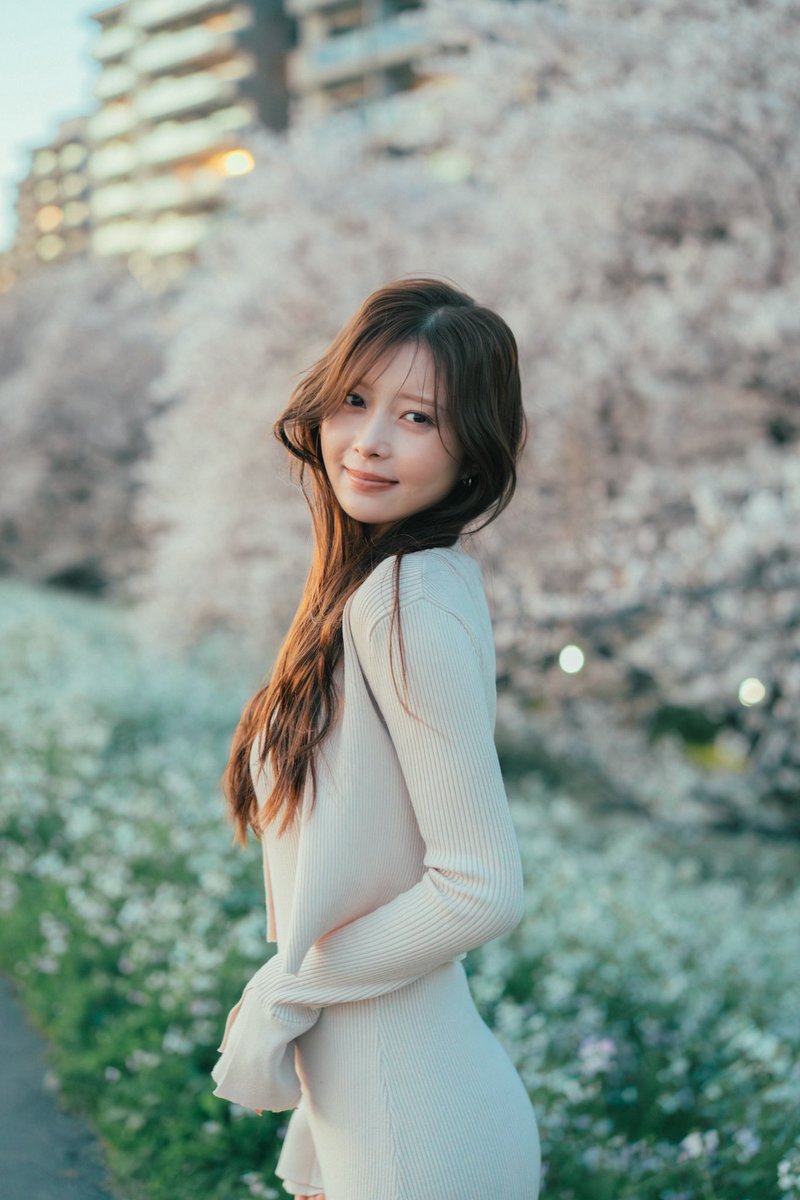 akarin__rin's tweet photo. ⁡今年はゆっくりお花見できなかったけど
撮影で満開の桜見れたよ https://t.co/UzeCY8Ty55