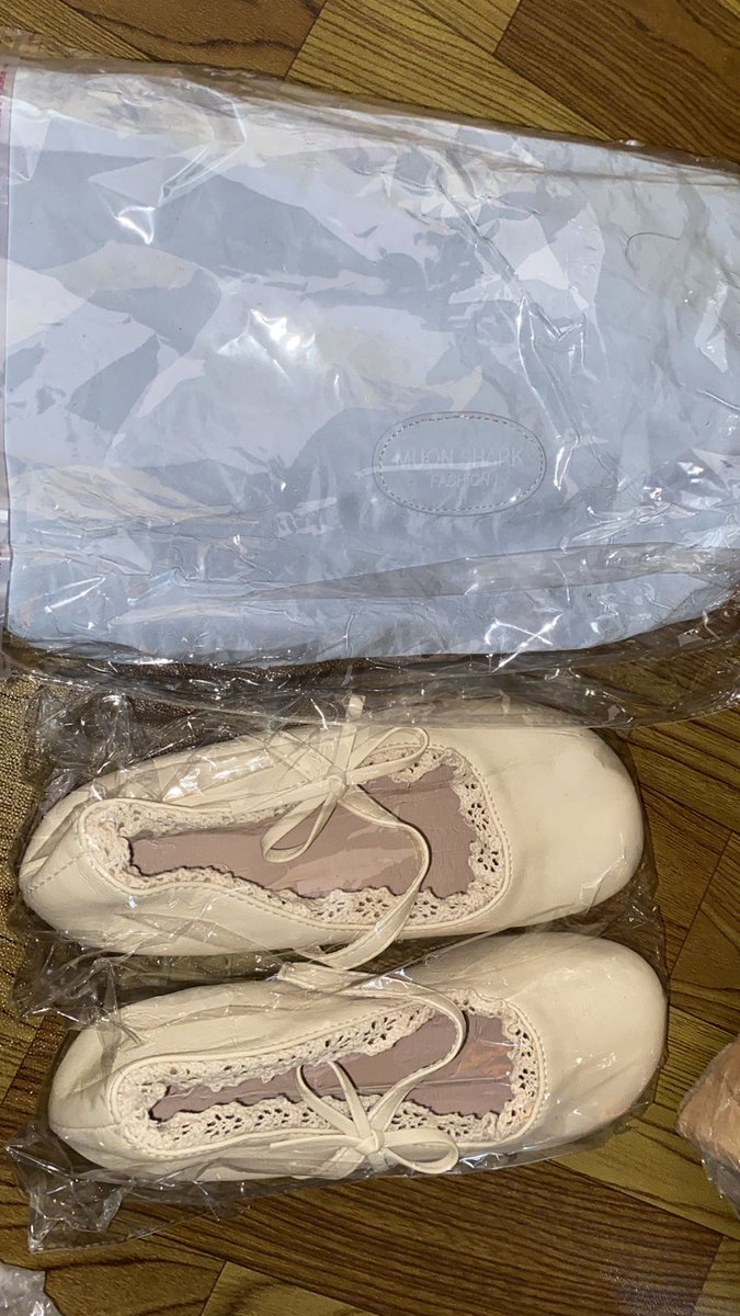 bybaobeiid's tweet photo. open jastip china🫶🏻 taobao pinduoduo xianyu. bisa lewat Oren juga ya guys 

arrived Ina✅ https://t.co/OY4FbLPio9
