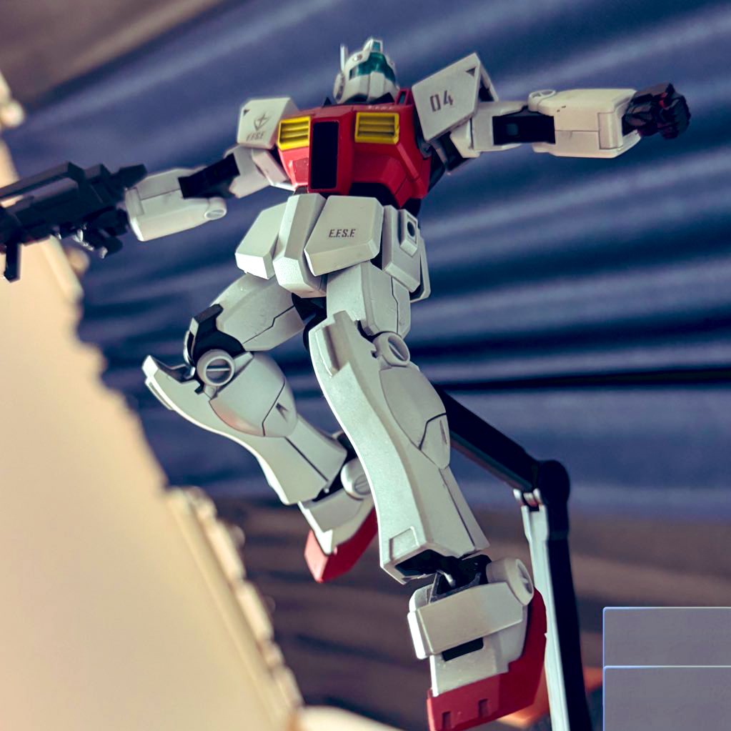 ringa1234's tweet photo. 7月9日がRGM-79だからジムの日でしたが、今日は語呂合わせで46(ジム)の日らしいです。
HGジムⅡを貼っておきます

 #GMの日 https://t.co/hhNatpSX1X