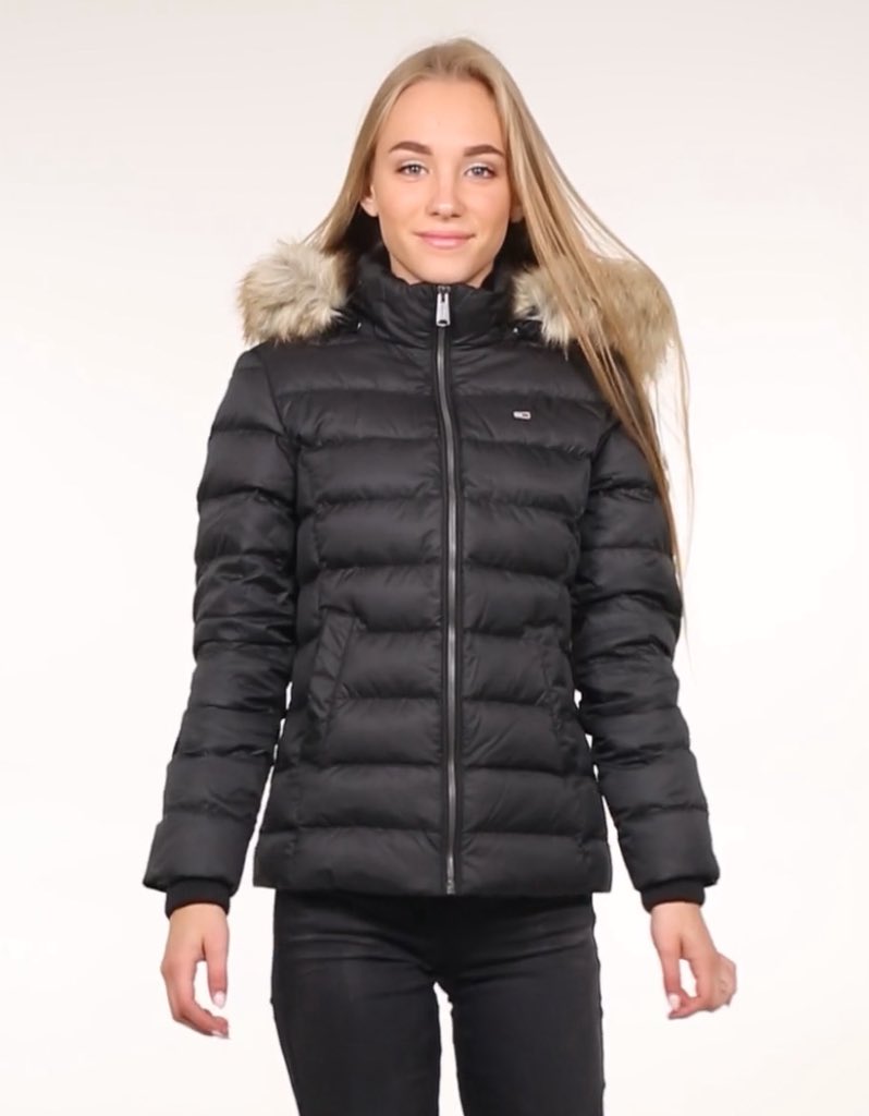 Satin and puffer lover tweet media