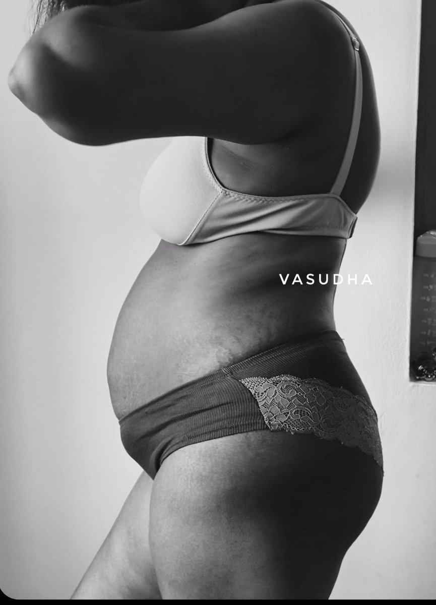 vassuudhaa's tweet photo. Curvery 
Fan clicked 💋
Follow:https://t.co/Bx02XzAIlR

Sub : https://t.co/a5JAbHqHPE
#boundoir
#shoot 
#sexy
#desire 
#hotmallu https://t.co/ncTtXiB9Nt