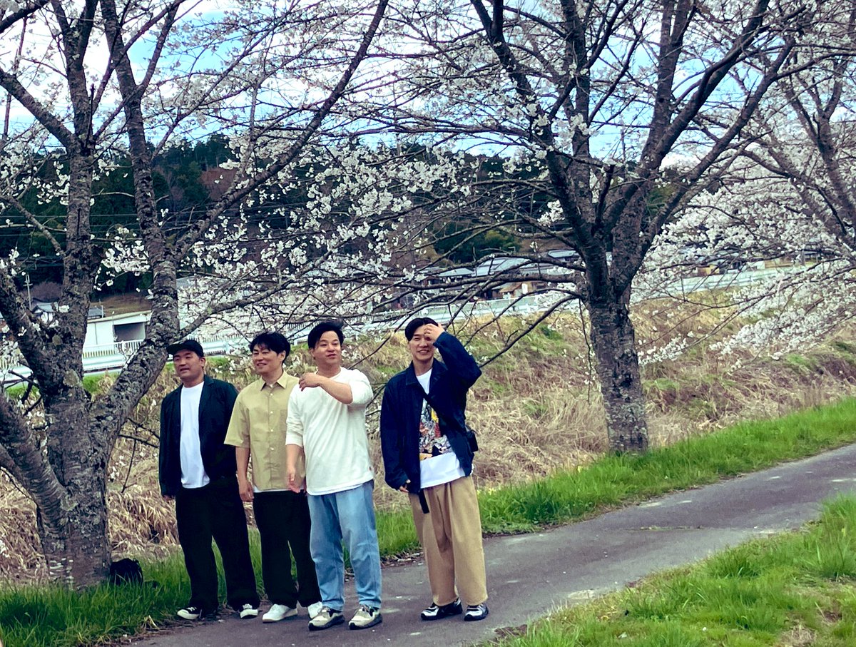 aomido8's tweet photo. バスツアー、本当にあっというまに感じる
充実した楽しい時間でした…！ https://t.co/6cxfyGBjtn