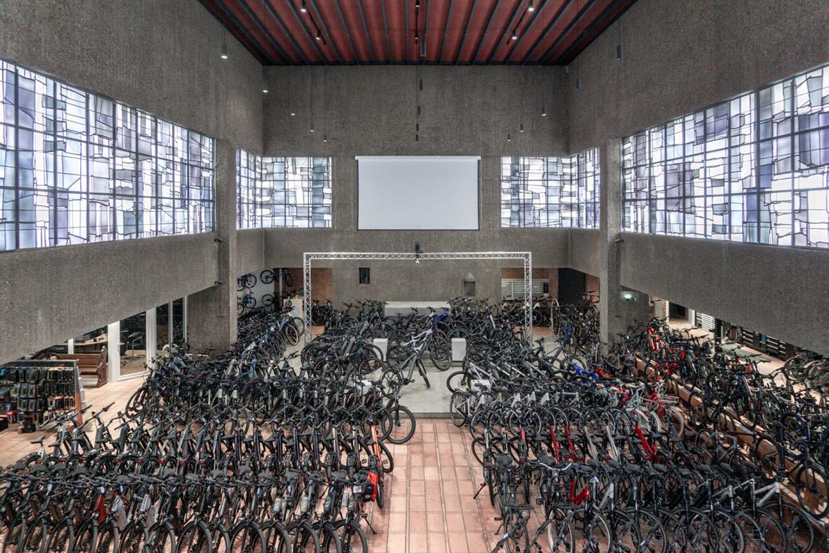 Bogdan Rzońca tweet media