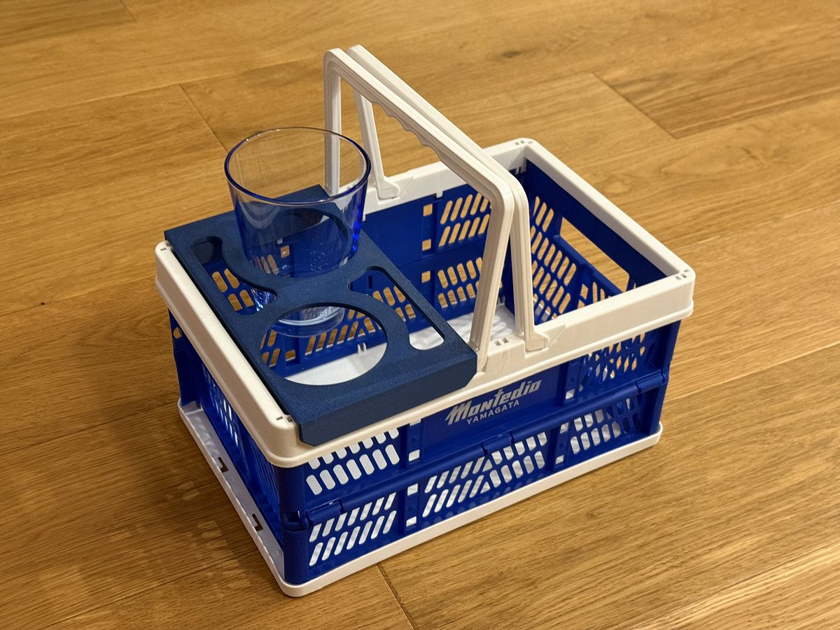 たかのﾌ tweet media