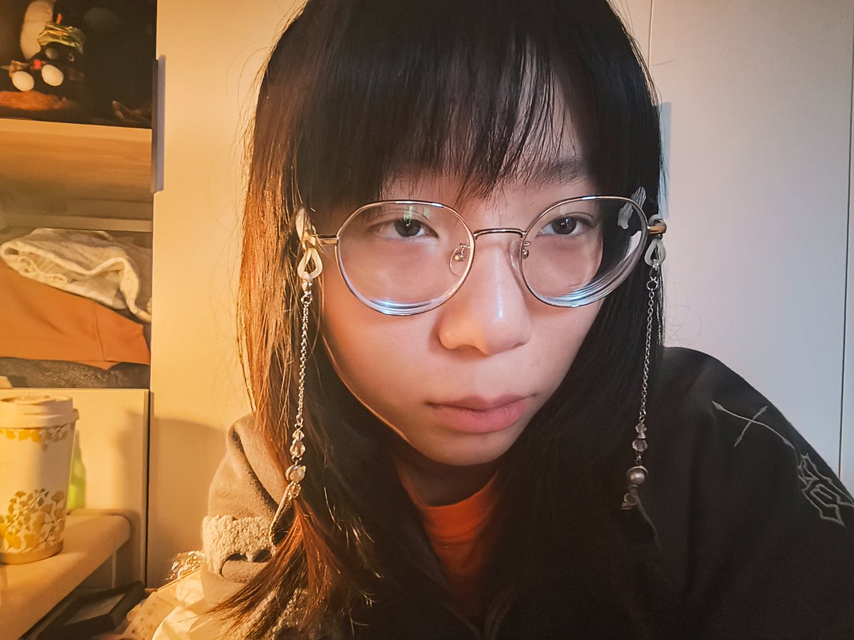 猫猫牌小鸟烤袜袜🧦(天天找老婆要吃炸鸡) tweet media