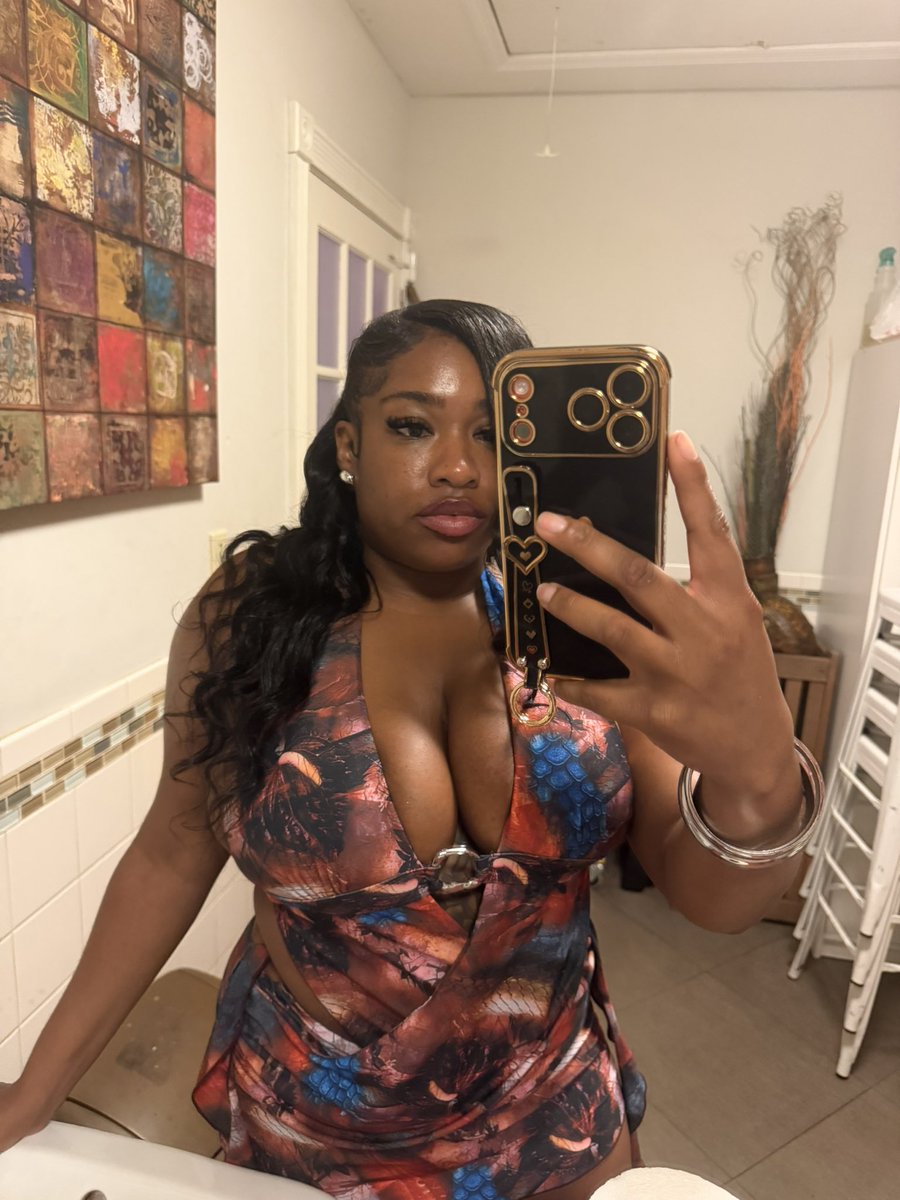 ShanShan 🇯🇲 tweet media