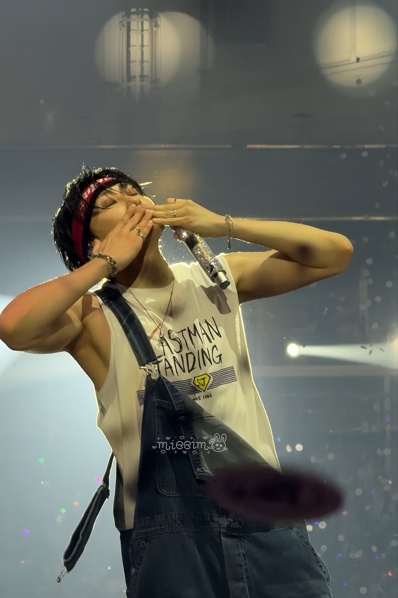 mieeim._ tweet media