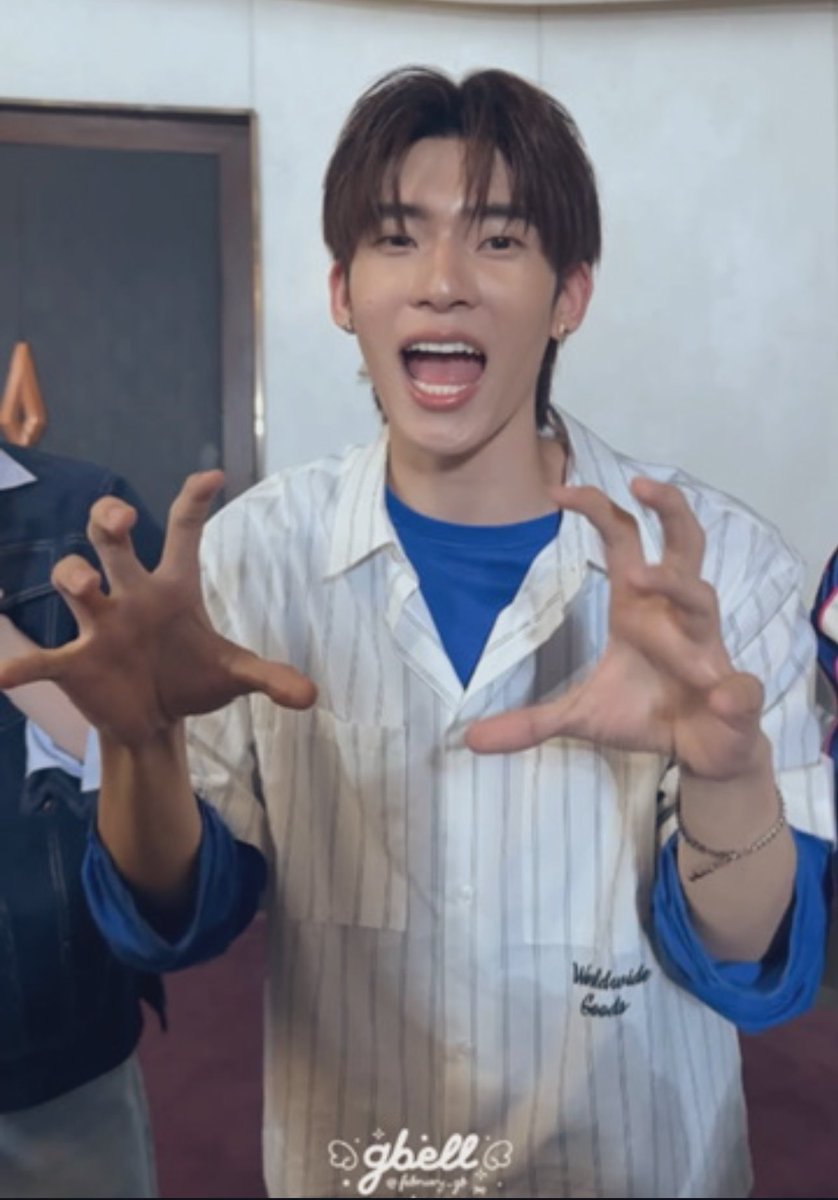 𝙛𝙚𝙗 🎀 ♡ tweet media