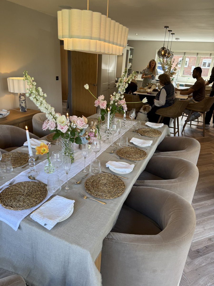 Deborah Mitchell tweet media