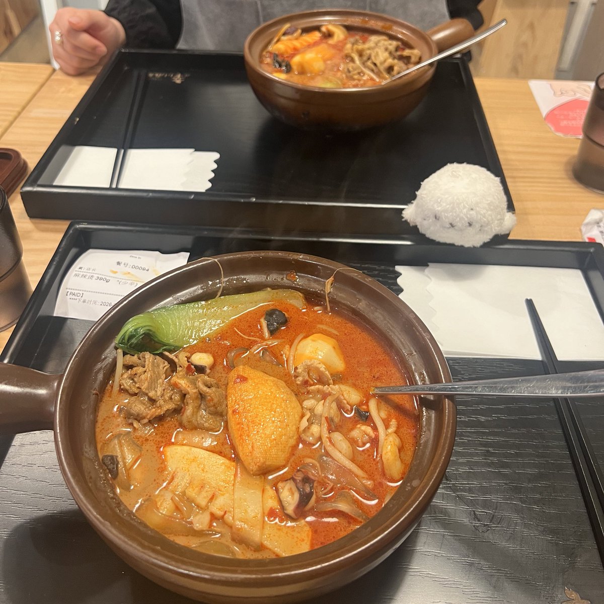 ハチ・エンド・スーパーノヴァ tweet media